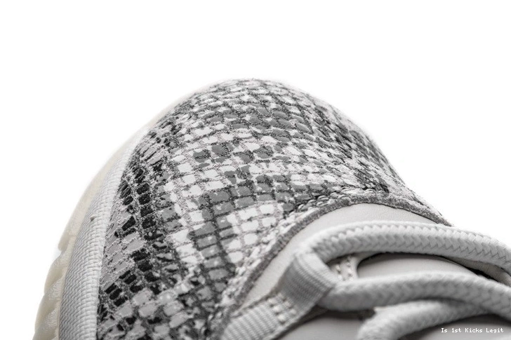 Light CD6846-002 11 Bone Retro Jordan Snake Low  1224